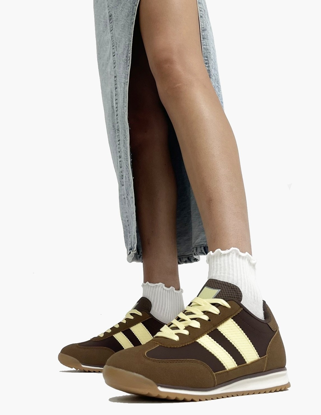 Zapatillas Deportivas...
