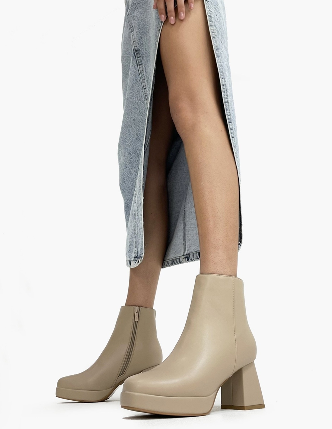 Botines Kaki con Tacón y...